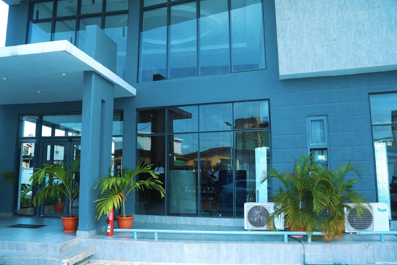 Hotel Capitol Ikeja Exterior foto